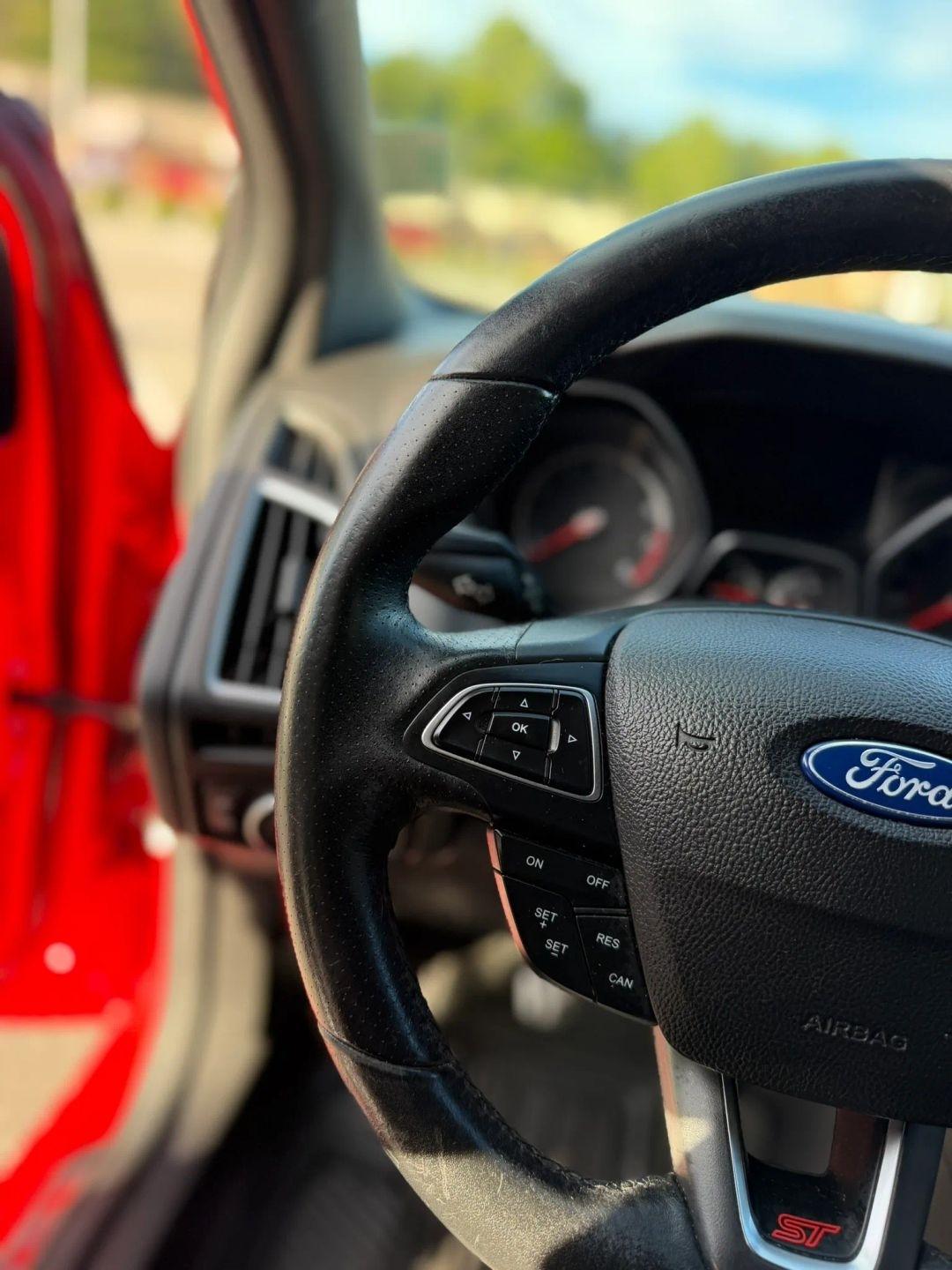 Ford Focus 5dr HB ST 2015