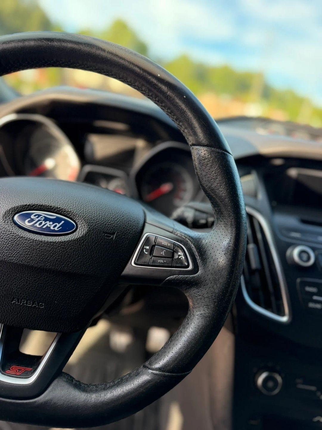 Ford Focus 5dr HB ST 2015