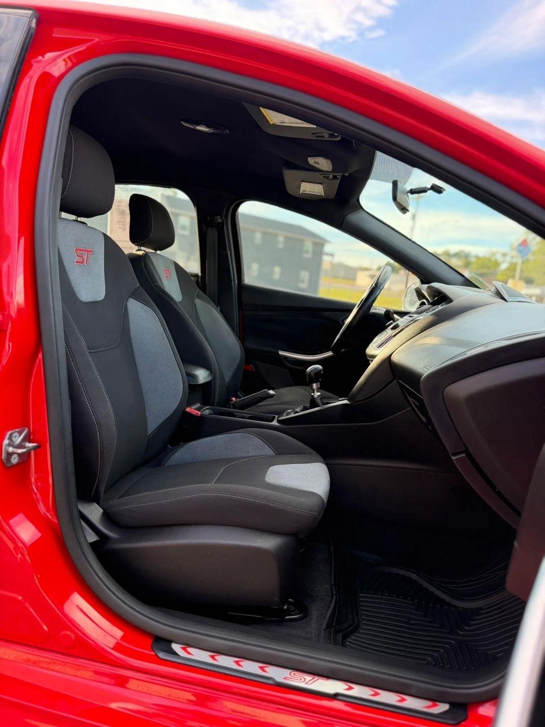 Ford Focus 5dr HB ST 2015