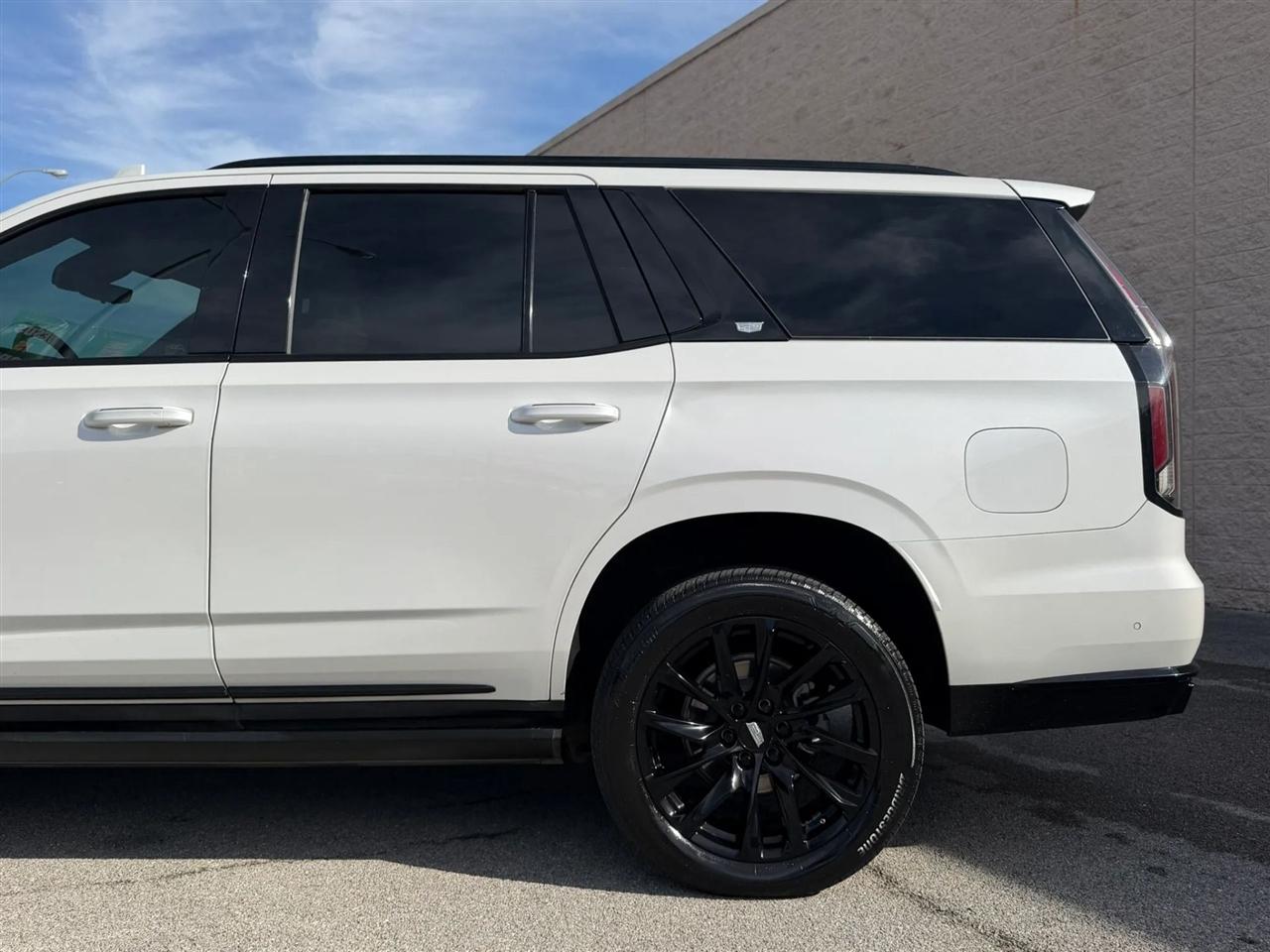 Cadillac Escalade 4WD 4dr Sport 2021