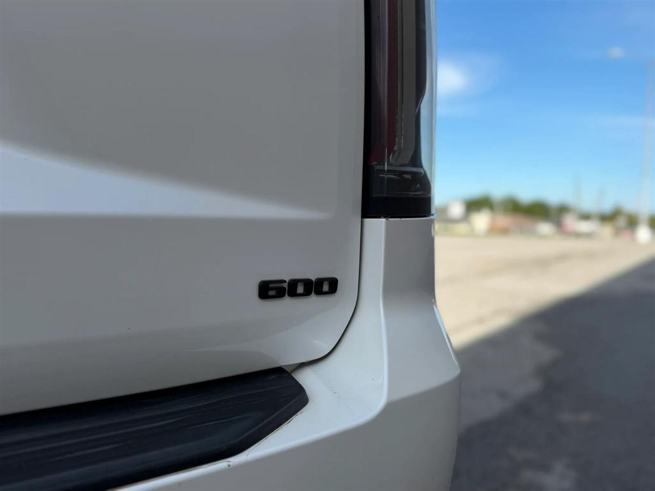 Cadillac Escalade 4WD 4dr Sport 2021