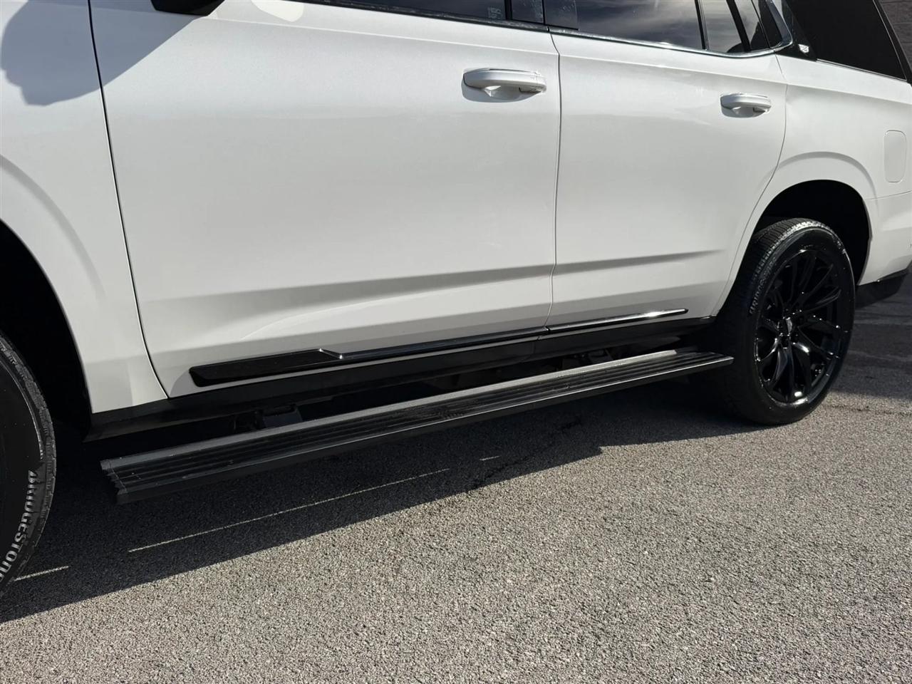 Cadillac Escalade 4WD 4dr Sport 2021