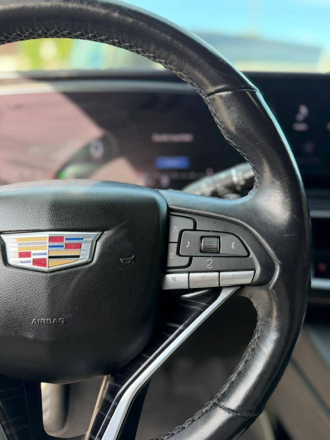 Cadillac Escalade 4WD 4dr Sport 2021