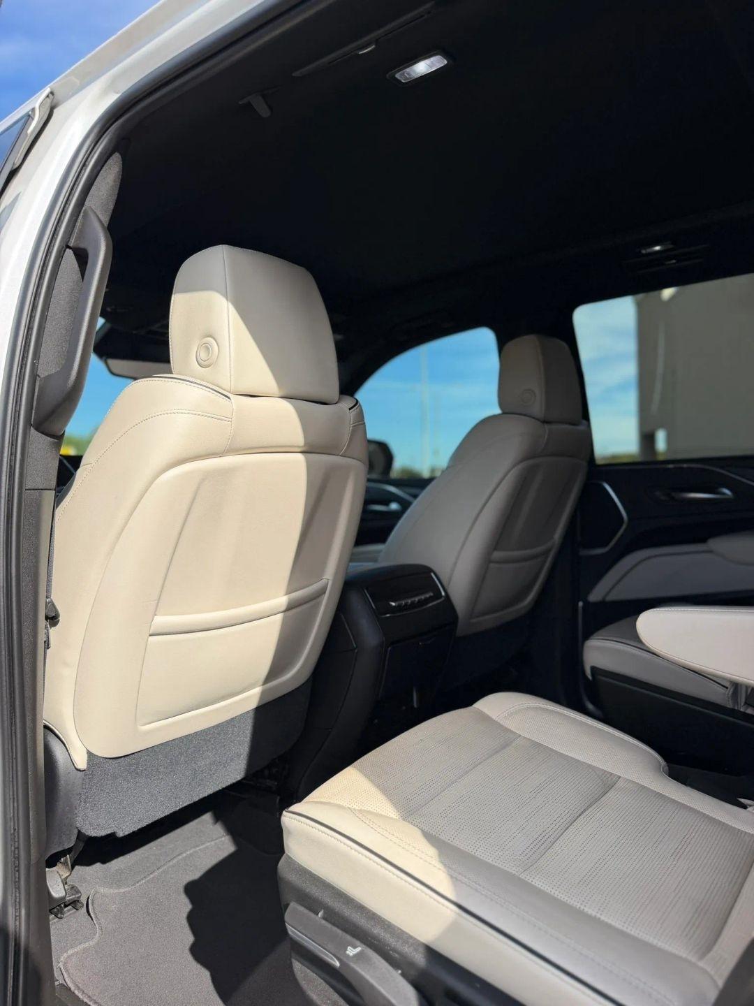 Cadillac Escalade 4WD 4dr Sport 2021