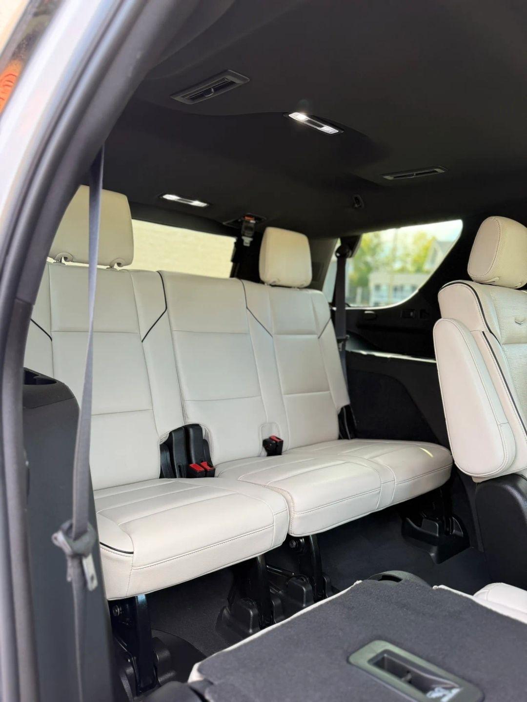 Cadillac Escalade 4WD 4dr Sport 2021