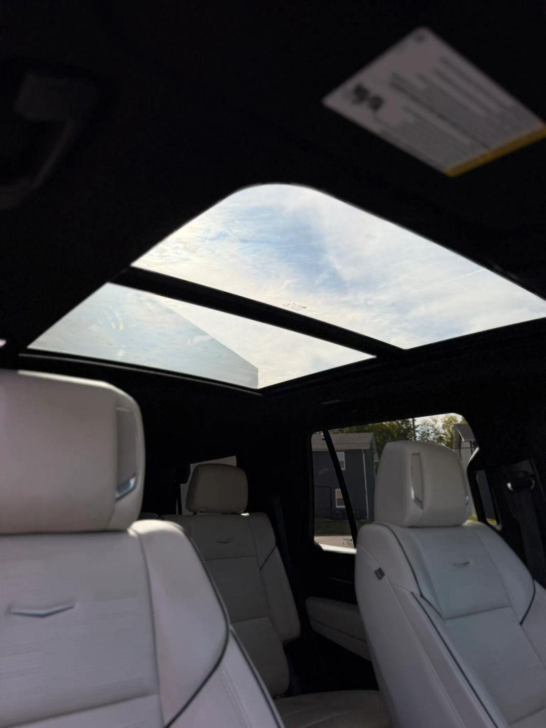 Cadillac Escalade 4WD 4dr Sport 2021
