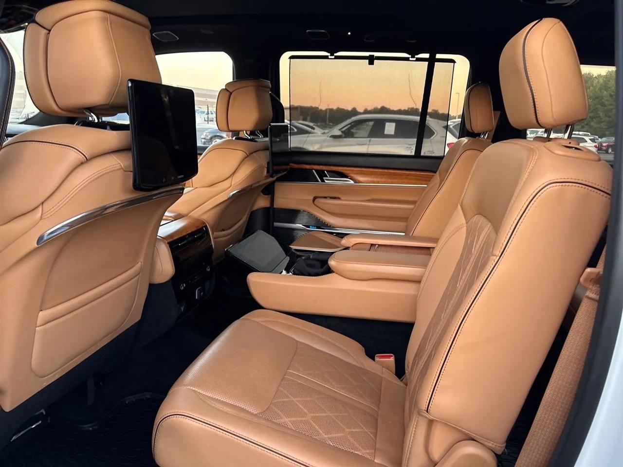 Jeep Grand Wagoneer Series III 4x4 2022