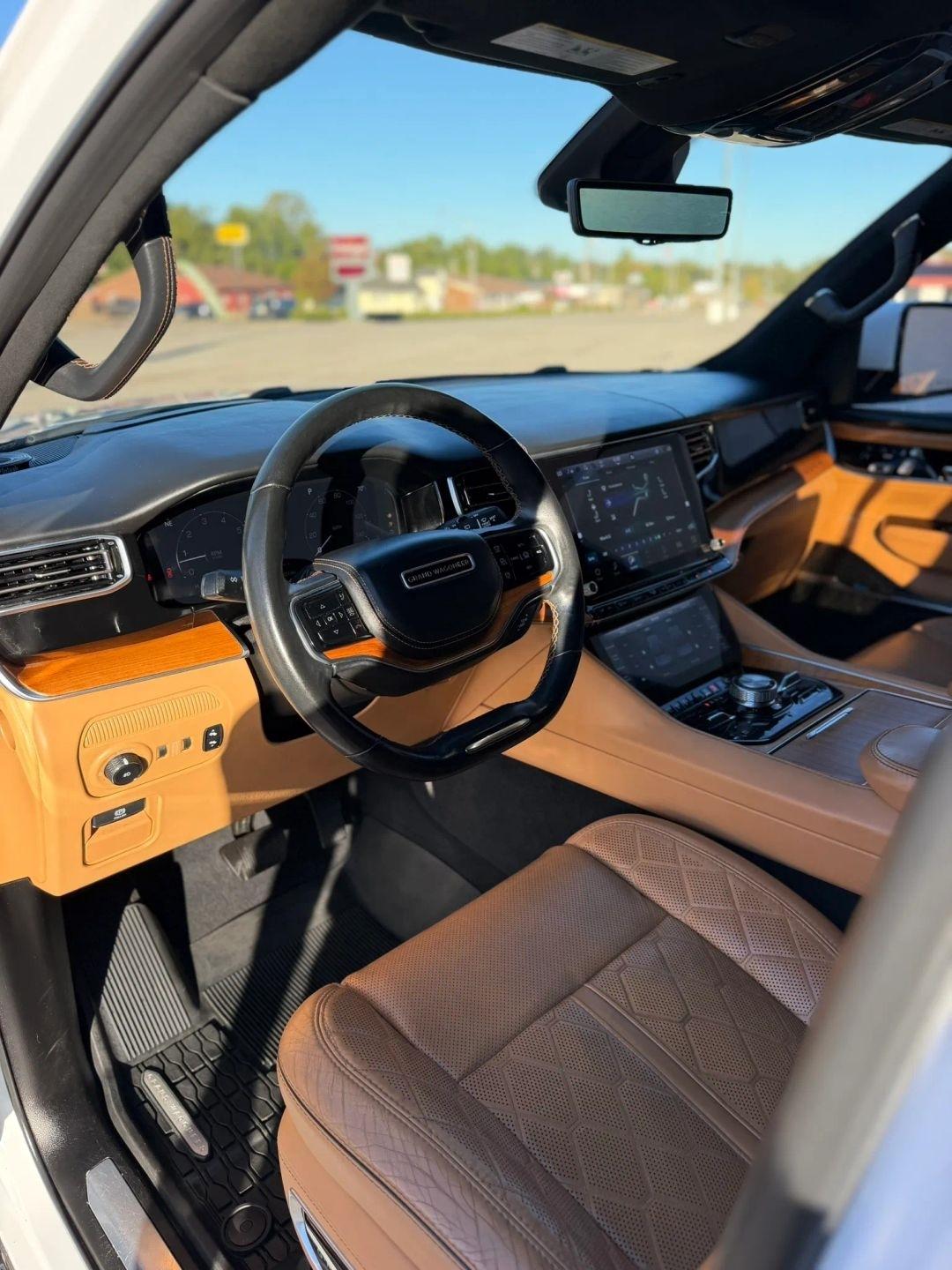 Jeep Grand Wagoneer Series III 4x4 2022