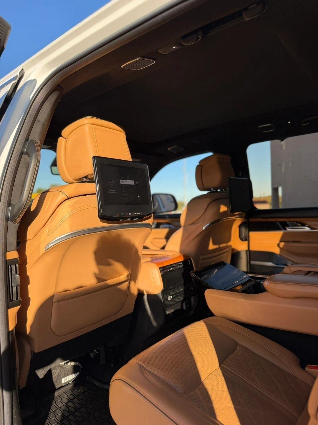 Jeep Grand Wagoneer Series III 4x4 2022