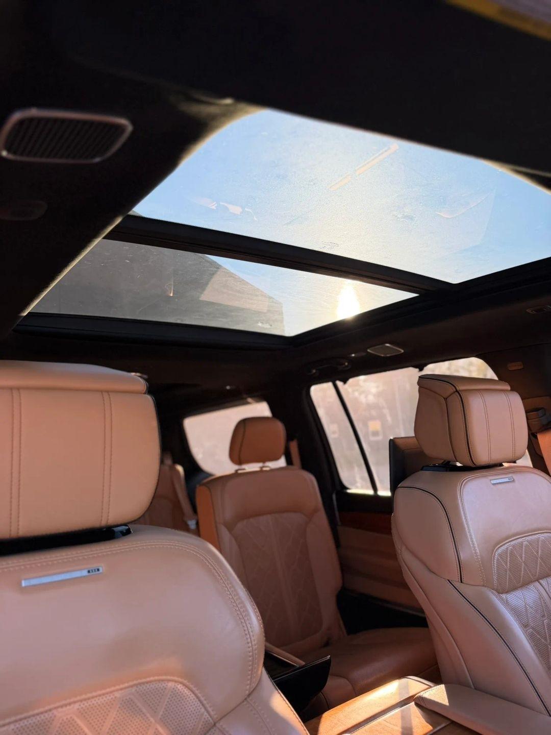 Jeep Grand Wagoneer Series III 4x4 2022