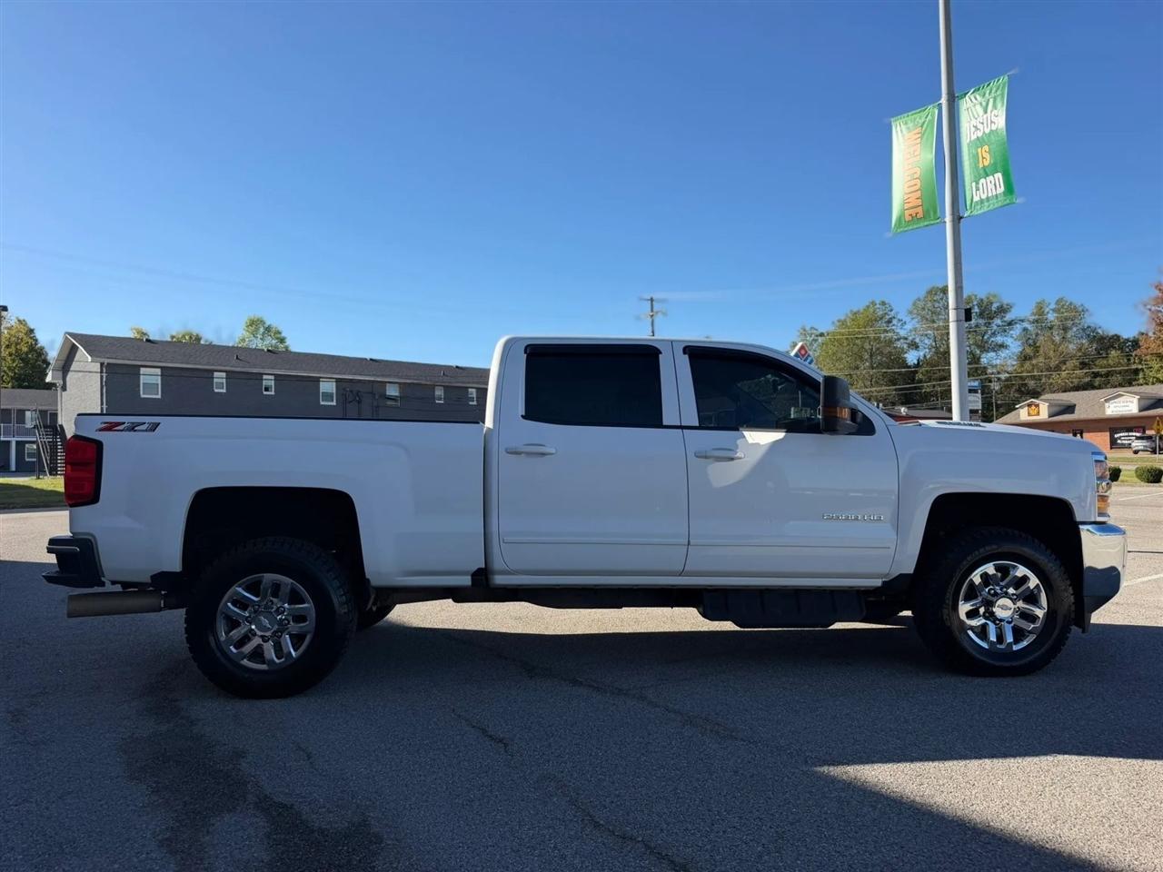 Chevrolet Silverado 2500HD 4WD Crew Cab 153.7" LT 2018