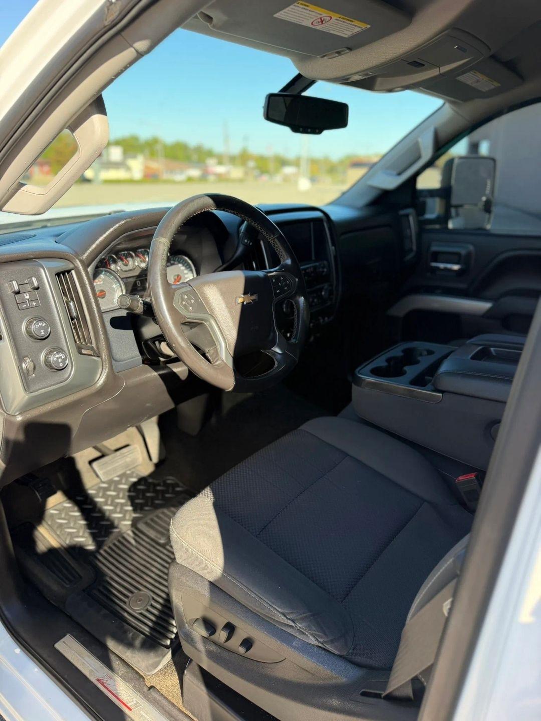 Chevrolet Silverado 2500HD 4WD Crew Cab 153.7" LT 2018