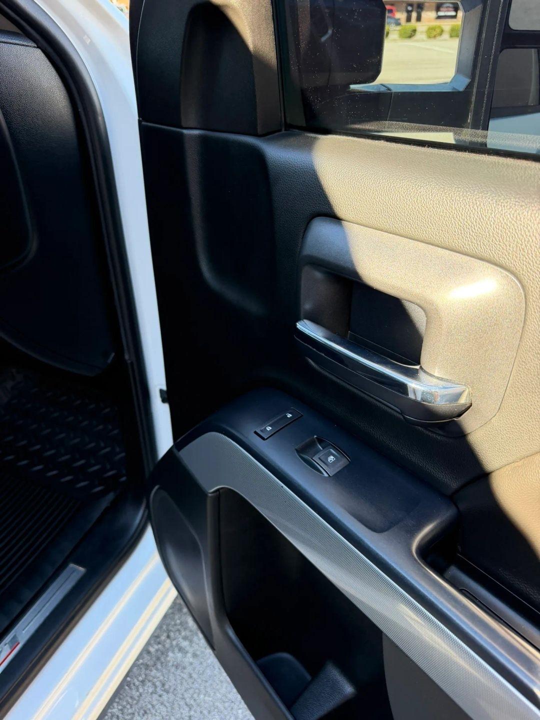 Chevrolet Silverado 2500HD 4WD Crew Cab 153.7" LT 2018