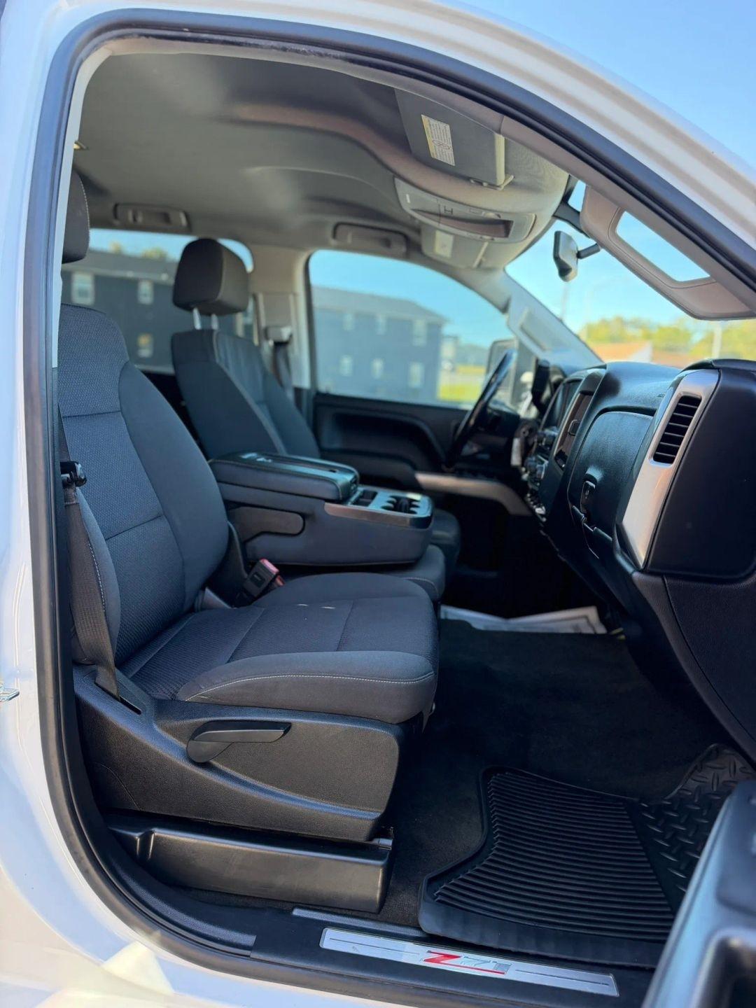 Chevrolet Silverado 2500HD 4WD Crew Cab 153.7" LT 2018