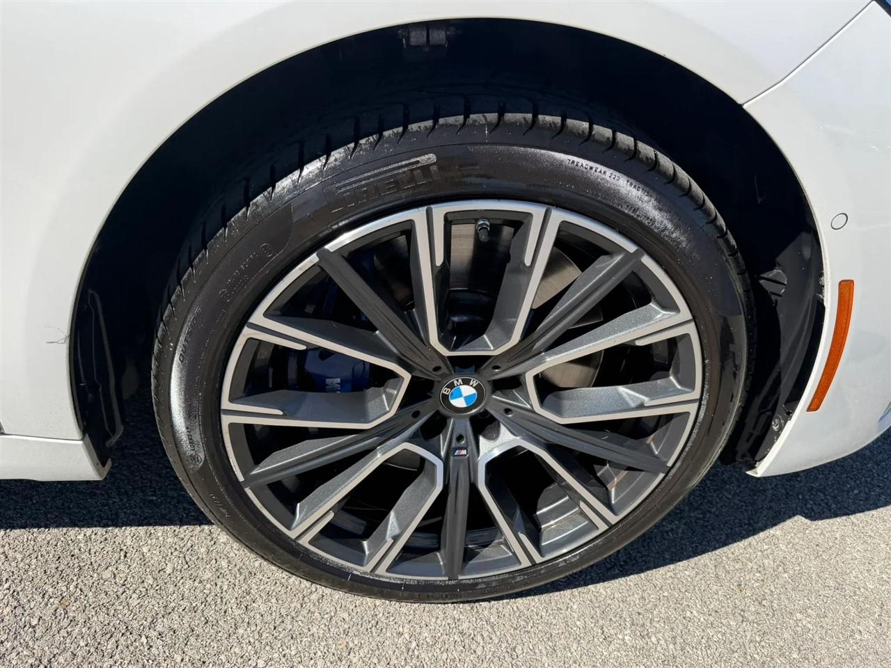 BMW 7 Series 740i Sedan 2020