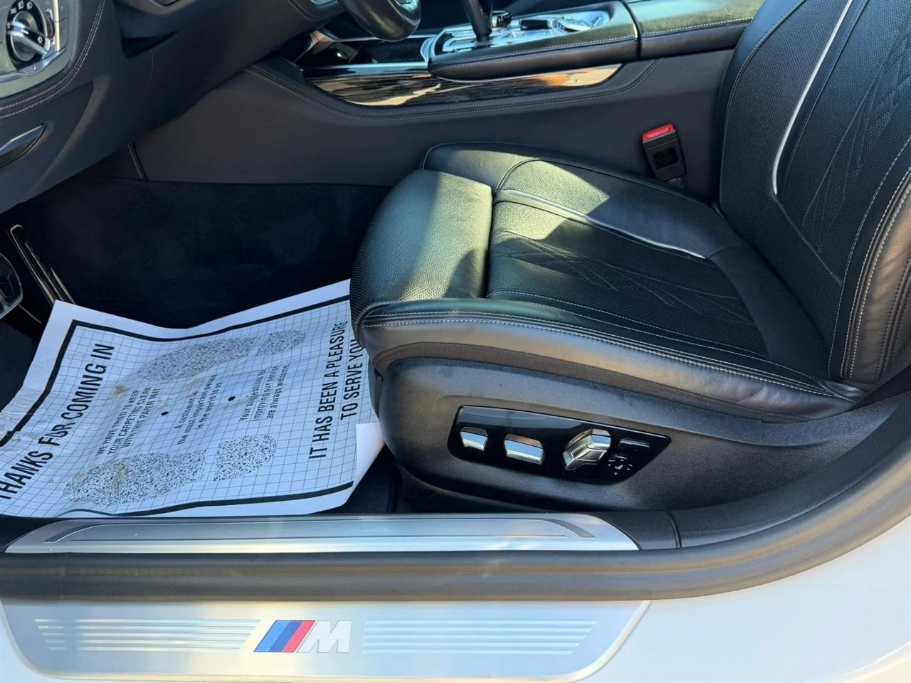 BMW 7 Series 740i Sedan 2020