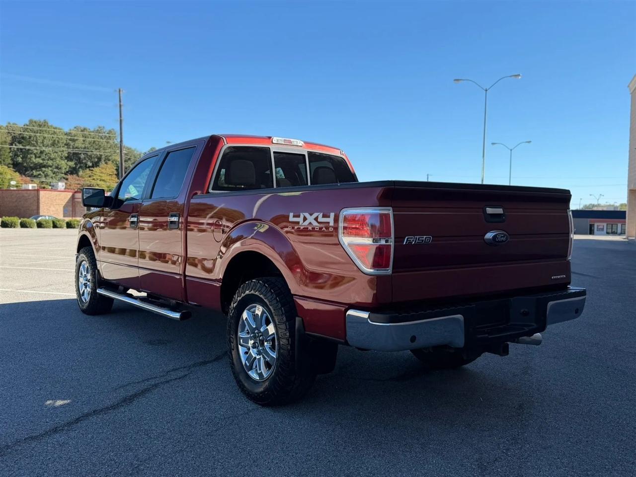 Ford F-150 4WD SuperCrew 145" Platinum 2014
