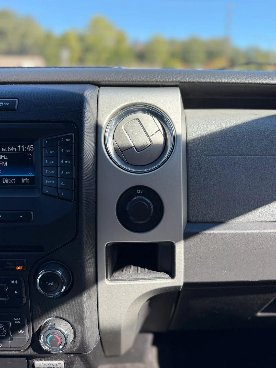Ford F-150 4WD SuperCrew 145" Platinum 2014