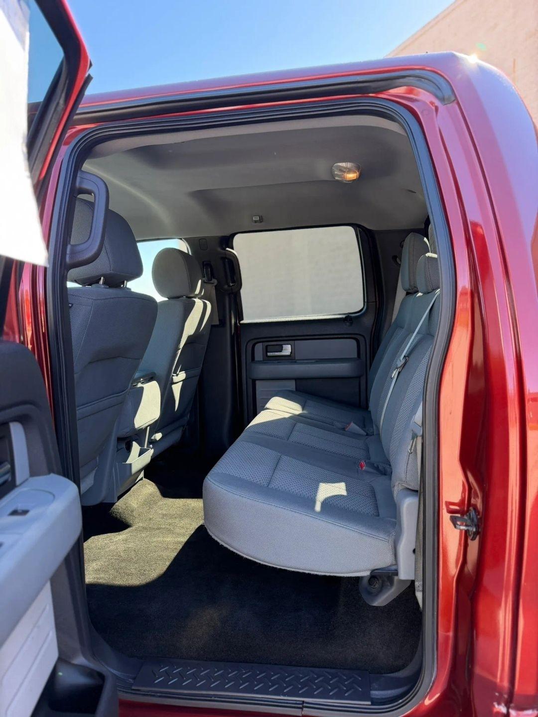 Ford F-150 4WD SuperCrew 145" Platinum 2014