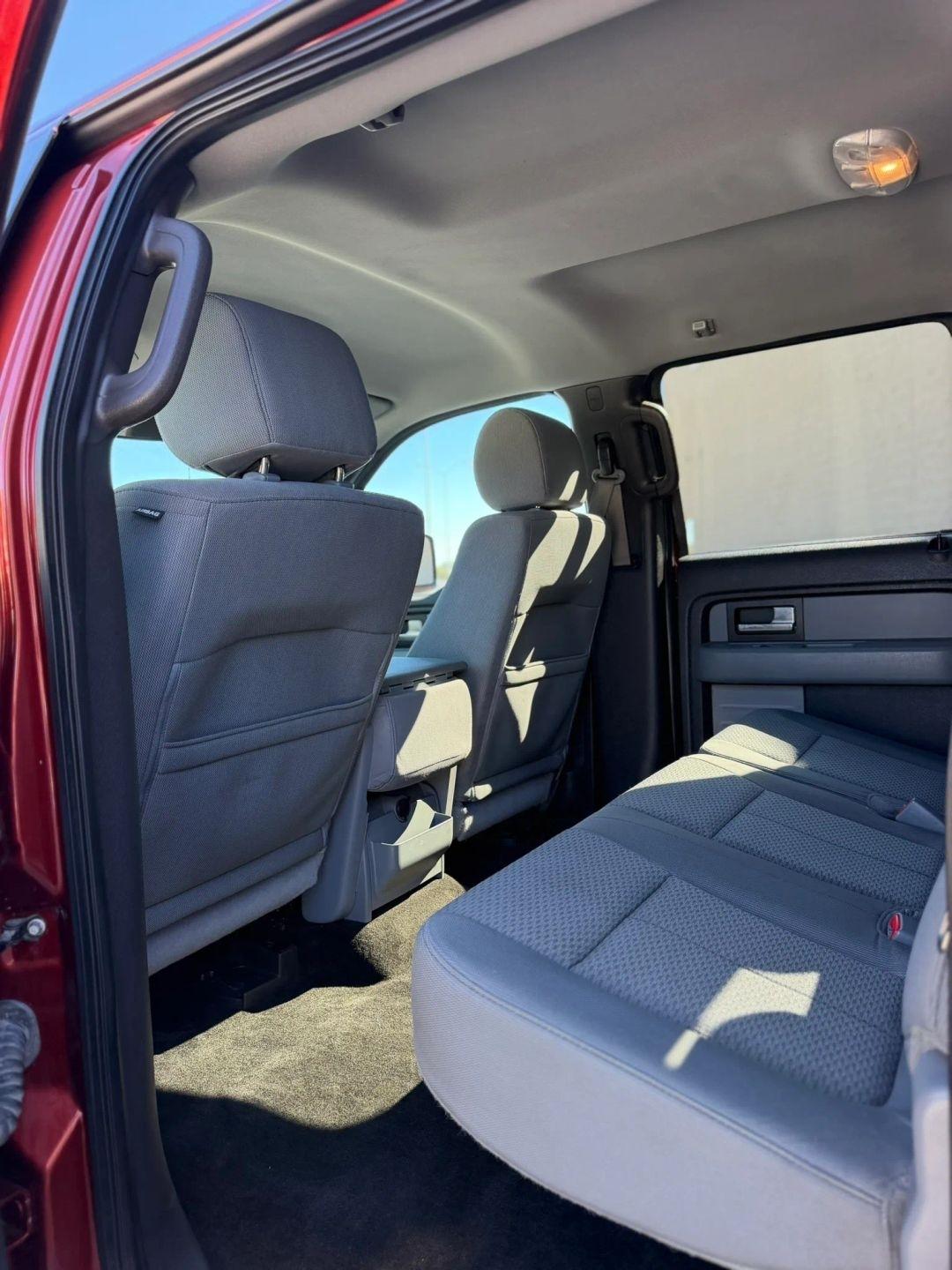 Ford F-150 4WD SuperCrew 145" Platinum 2014