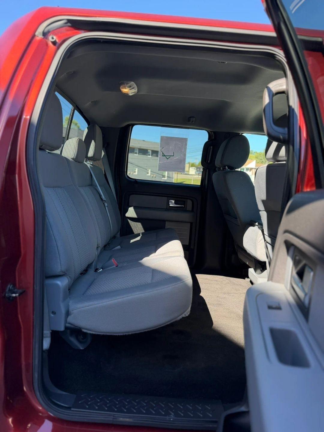 Ford F-150 4WD SuperCrew 145" Platinum 2014