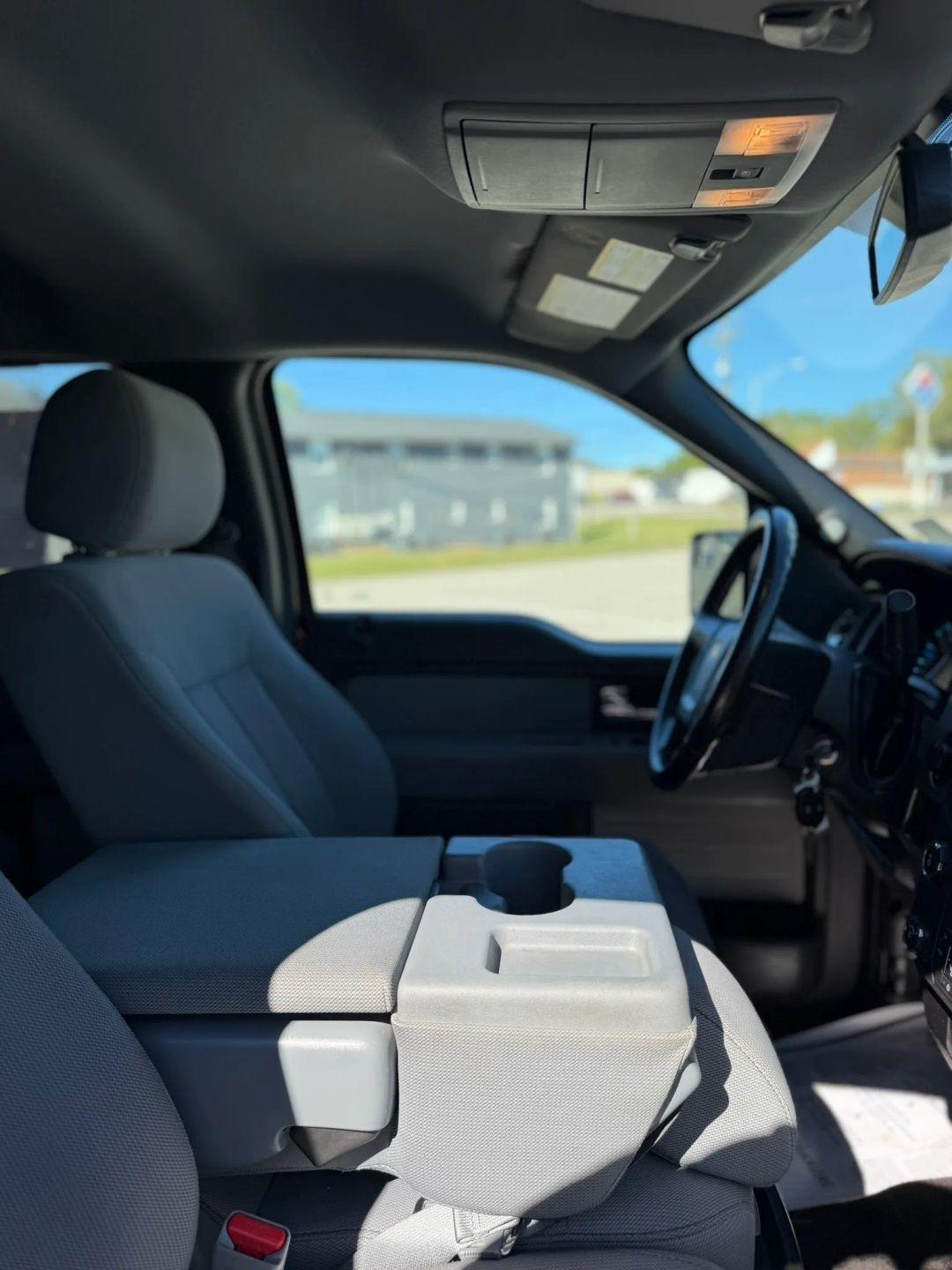 Ford F-150 4WD SuperCrew 145" Platinum 2014