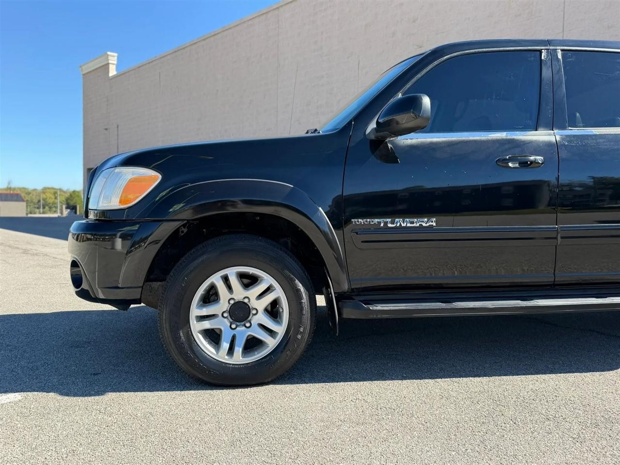 Toyota Tundra DoubleCab V8 Ltd 4WD (Natl) 2005