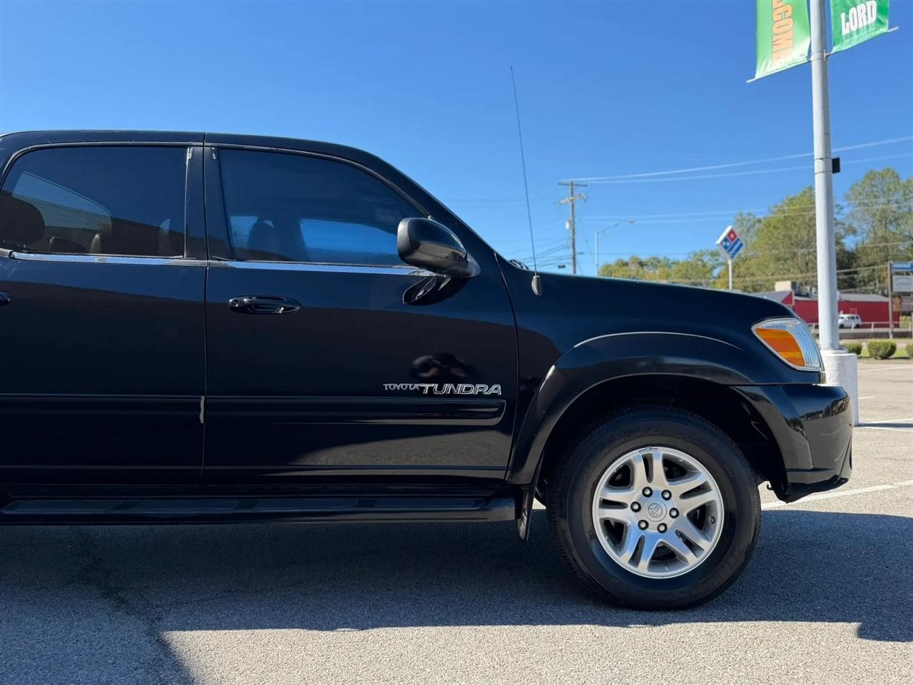 Toyota Tundra DoubleCab V8 Ltd 4WD (Natl) 2005