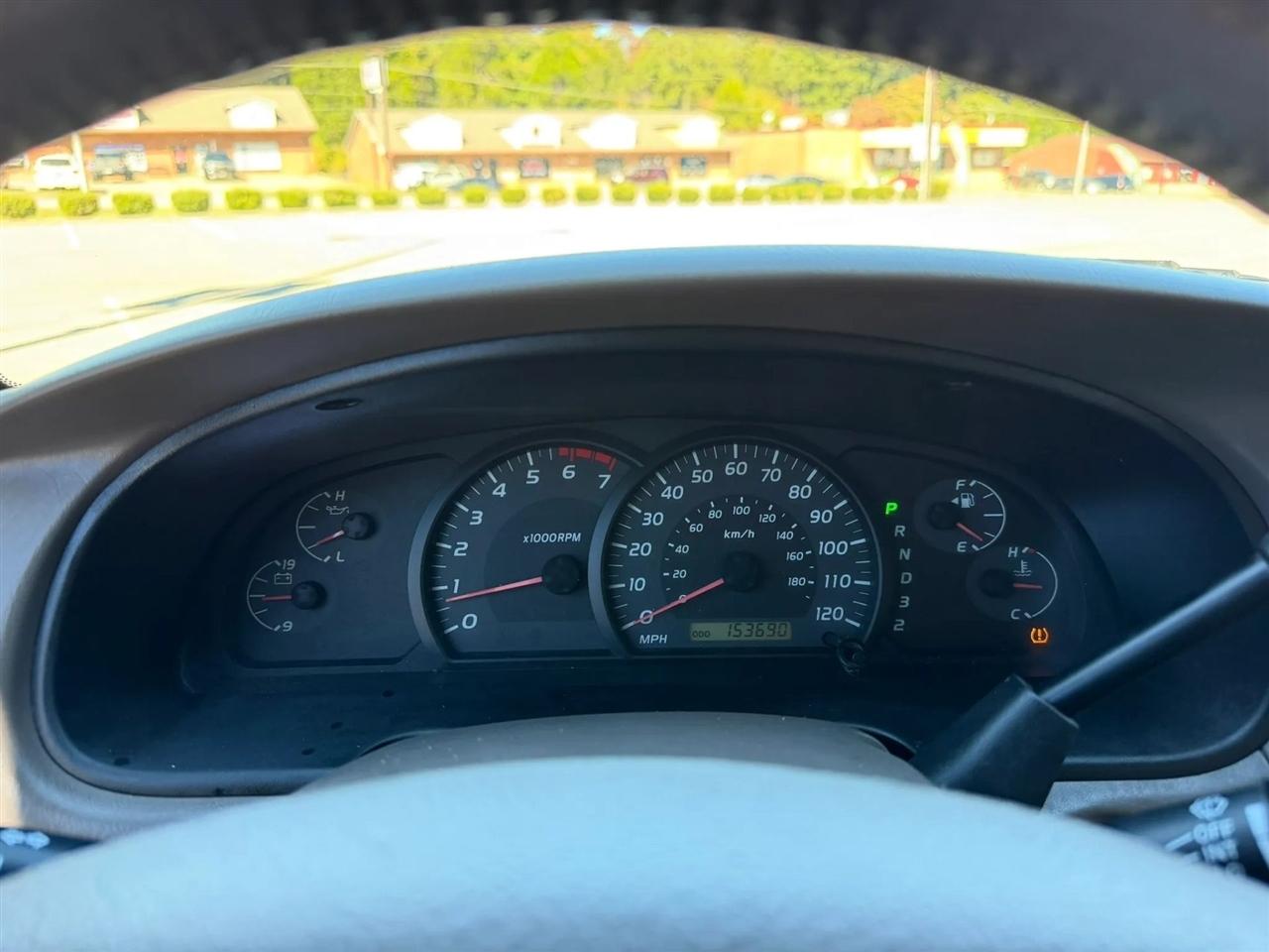 Toyota Tundra DoubleCab V8 Ltd 4WD (Natl) 2005