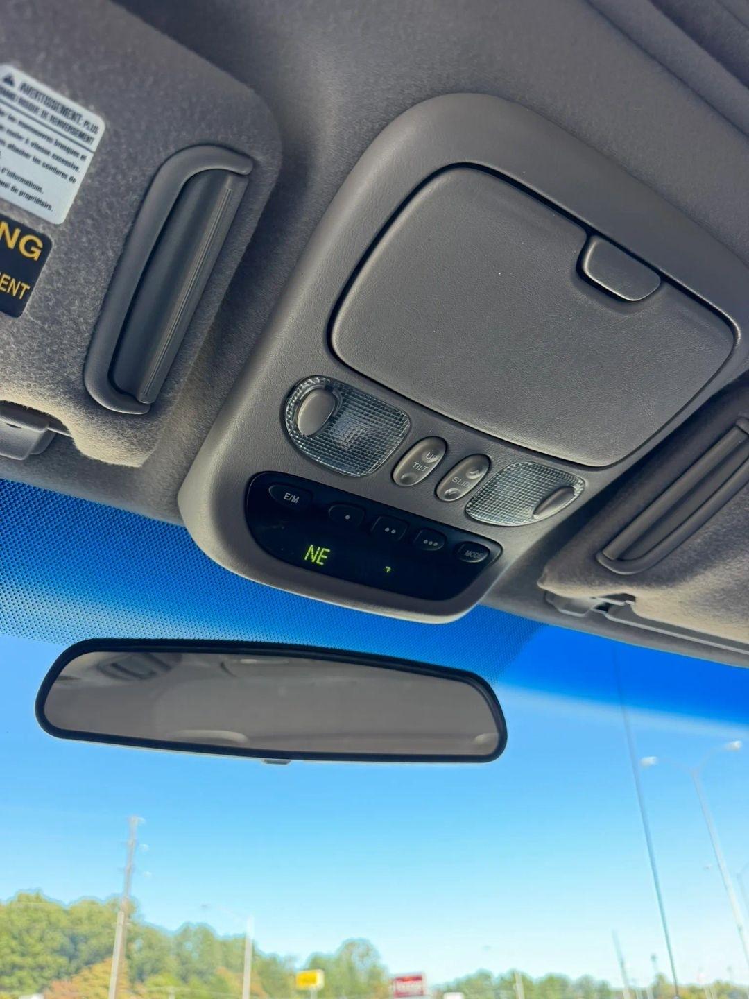 Toyota Tundra DoubleCab V8 Ltd 4WD (Natl) 2005