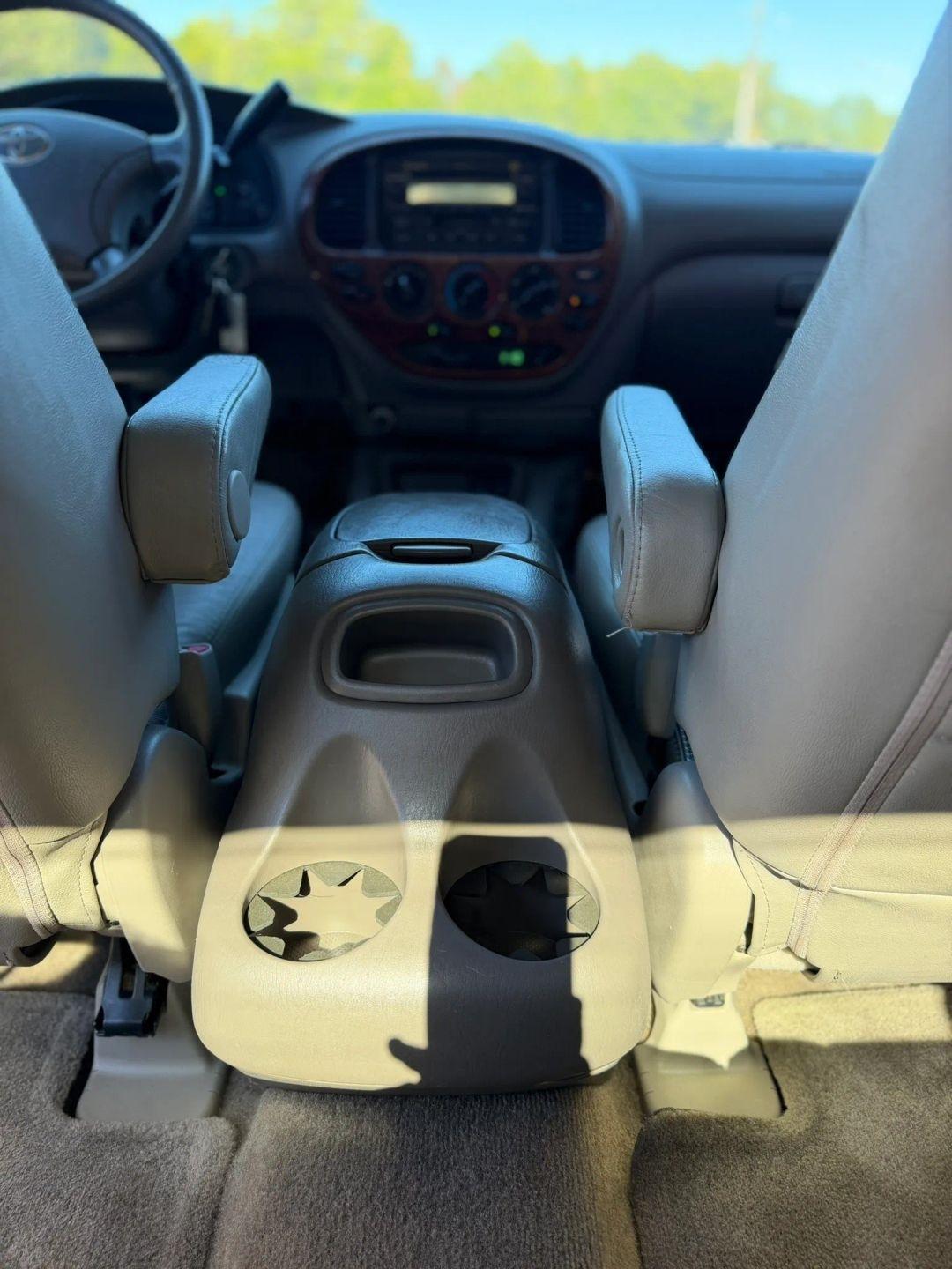 Toyota Tundra DoubleCab V8 Ltd 4WD (Natl) 2005