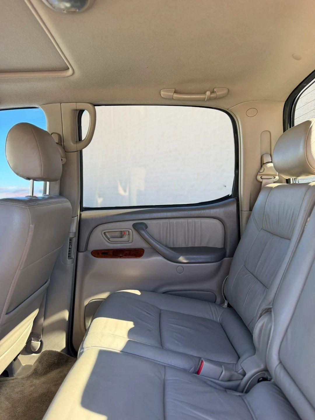 Toyota Tundra DoubleCab V8 Ltd 4WD (Natl) 2005