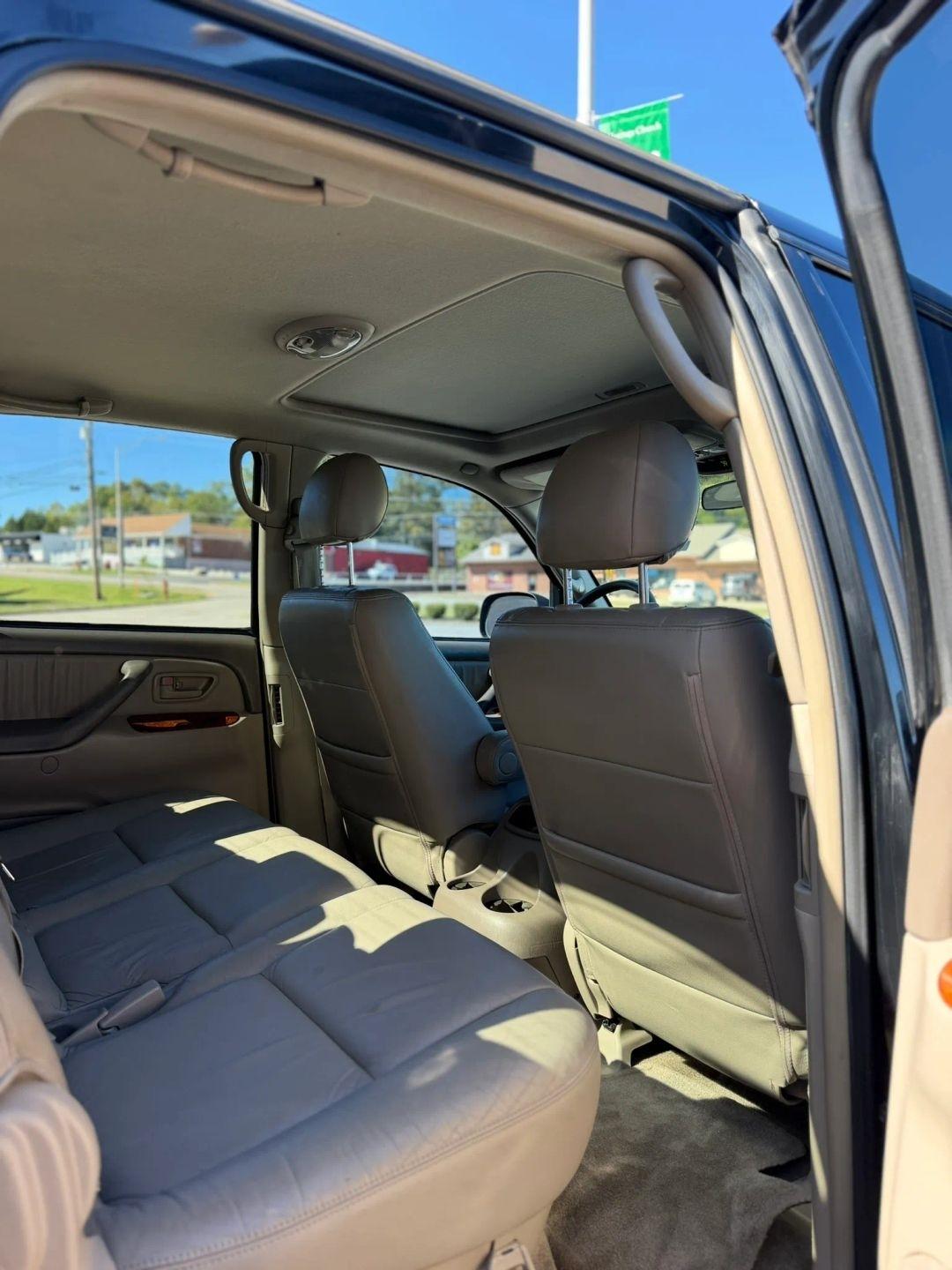 Toyota Tundra DoubleCab V8 Ltd 4WD (Natl) 2005