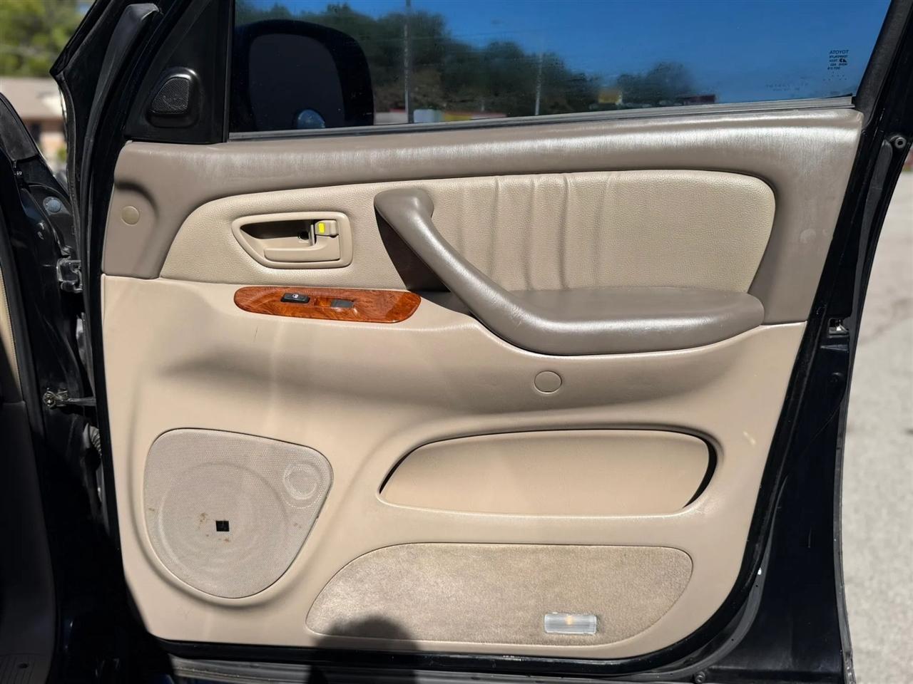 Toyota Tundra DoubleCab V8 Ltd 4WD (Natl) 2005
