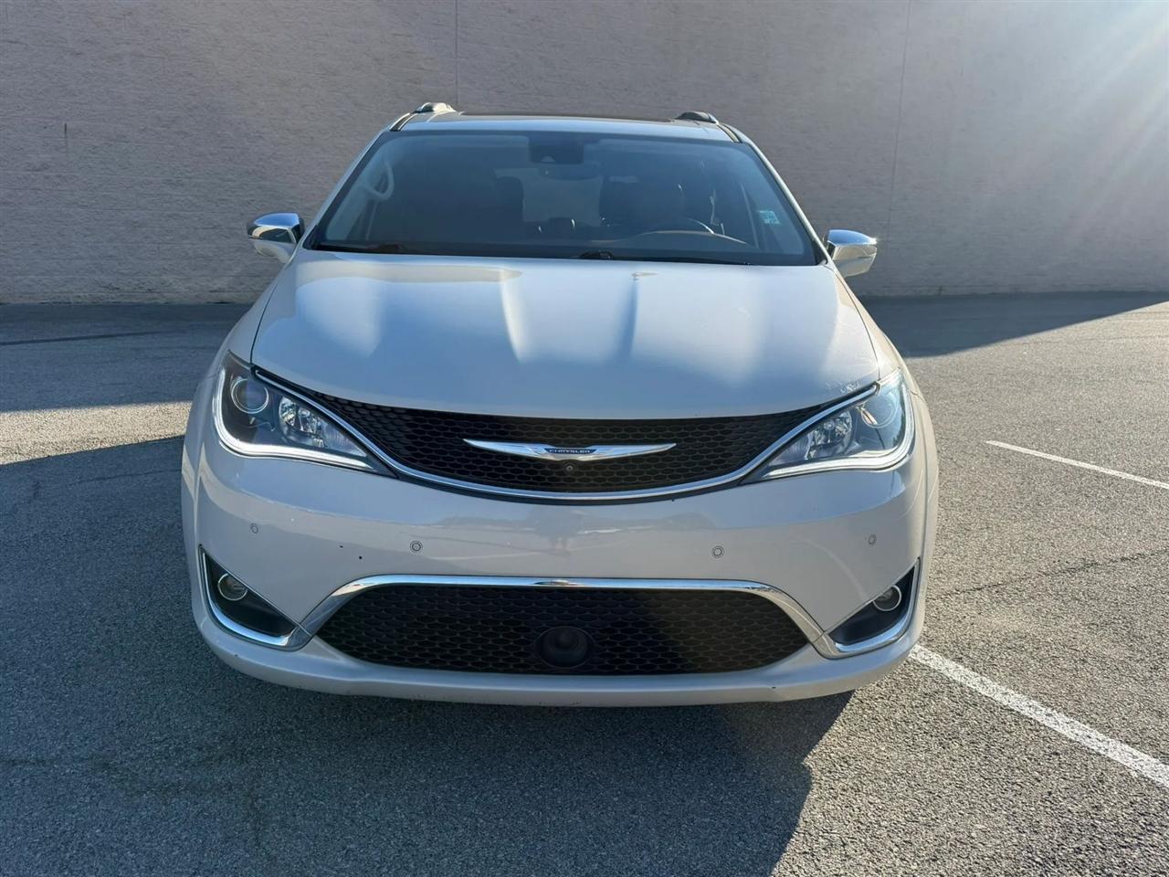 Chrysler Pacifica Limited FWD 2017