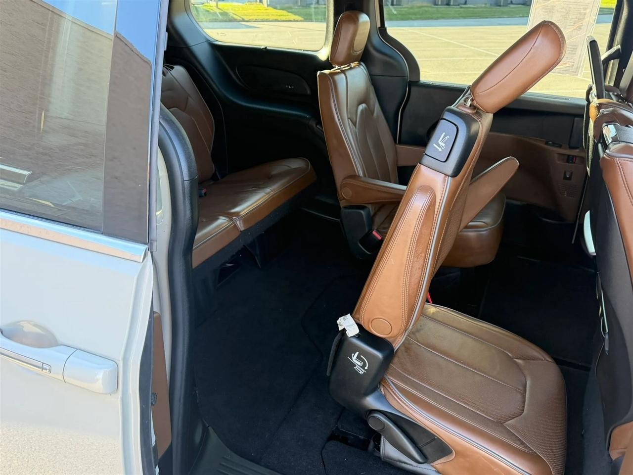 Chrysler Pacifica Limited FWD 2017