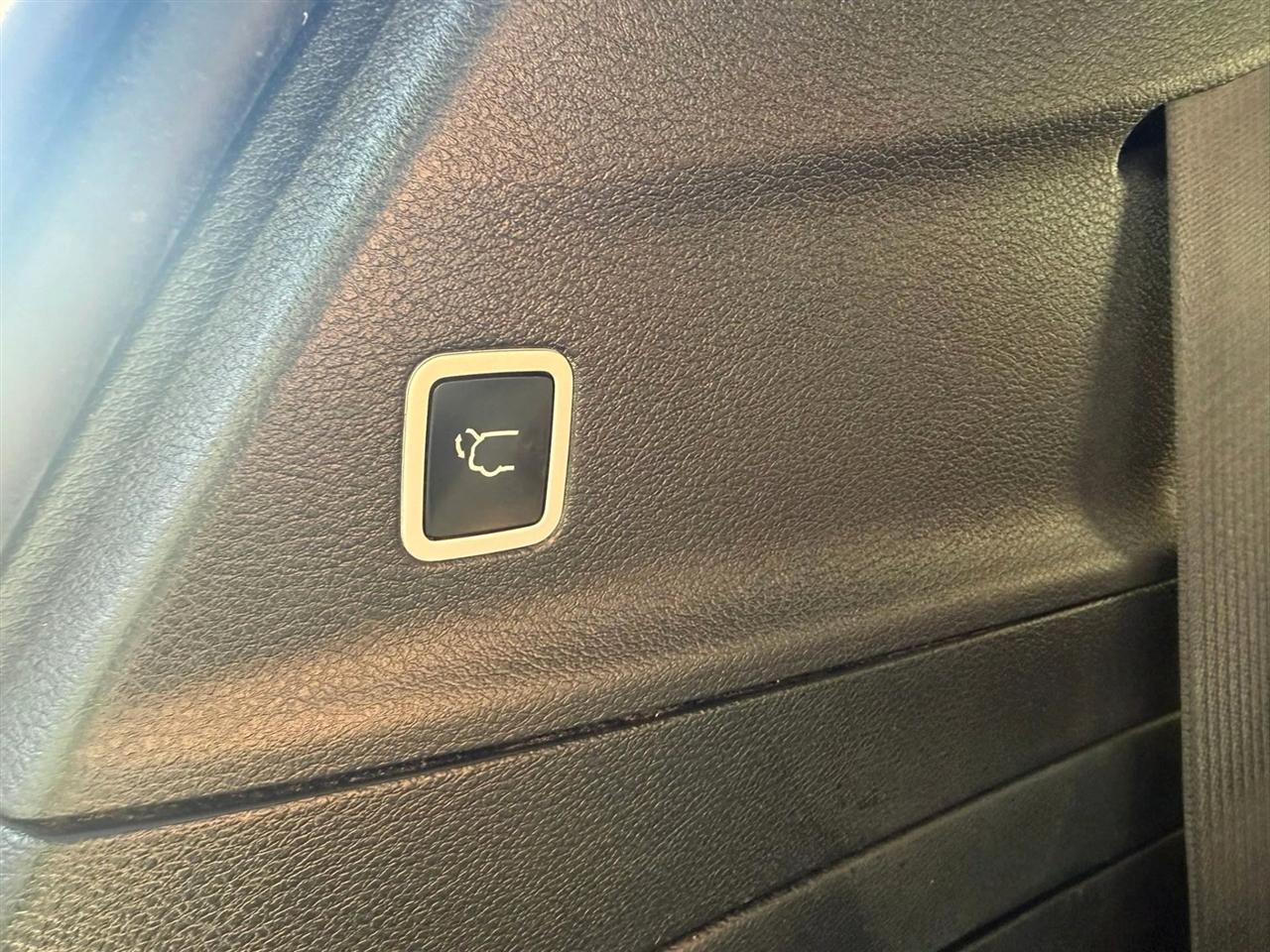 Chrysler Pacifica Limited FWD 2017