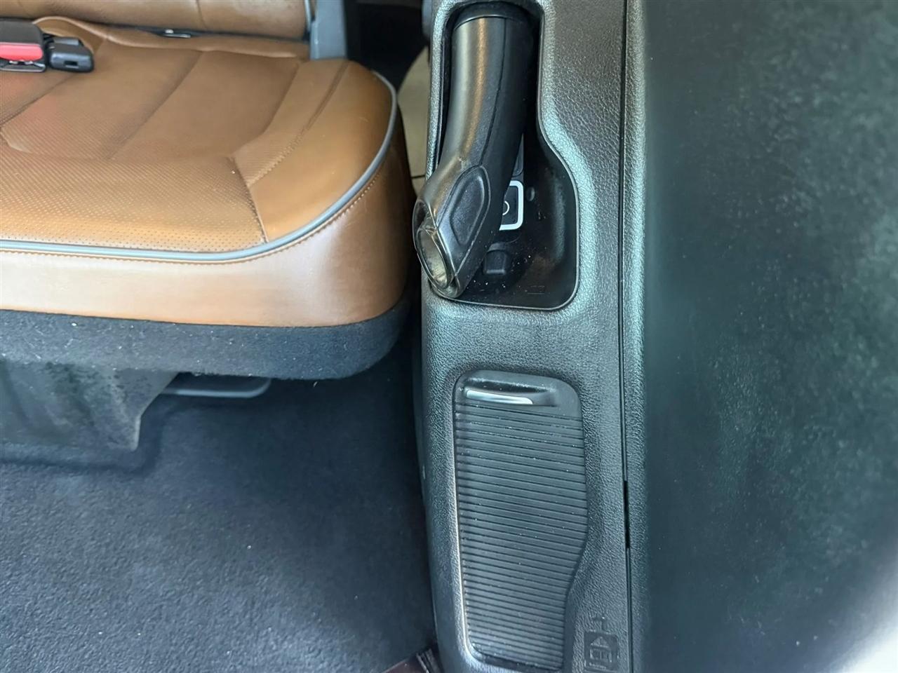 Chrysler Pacifica Limited FWD 2017