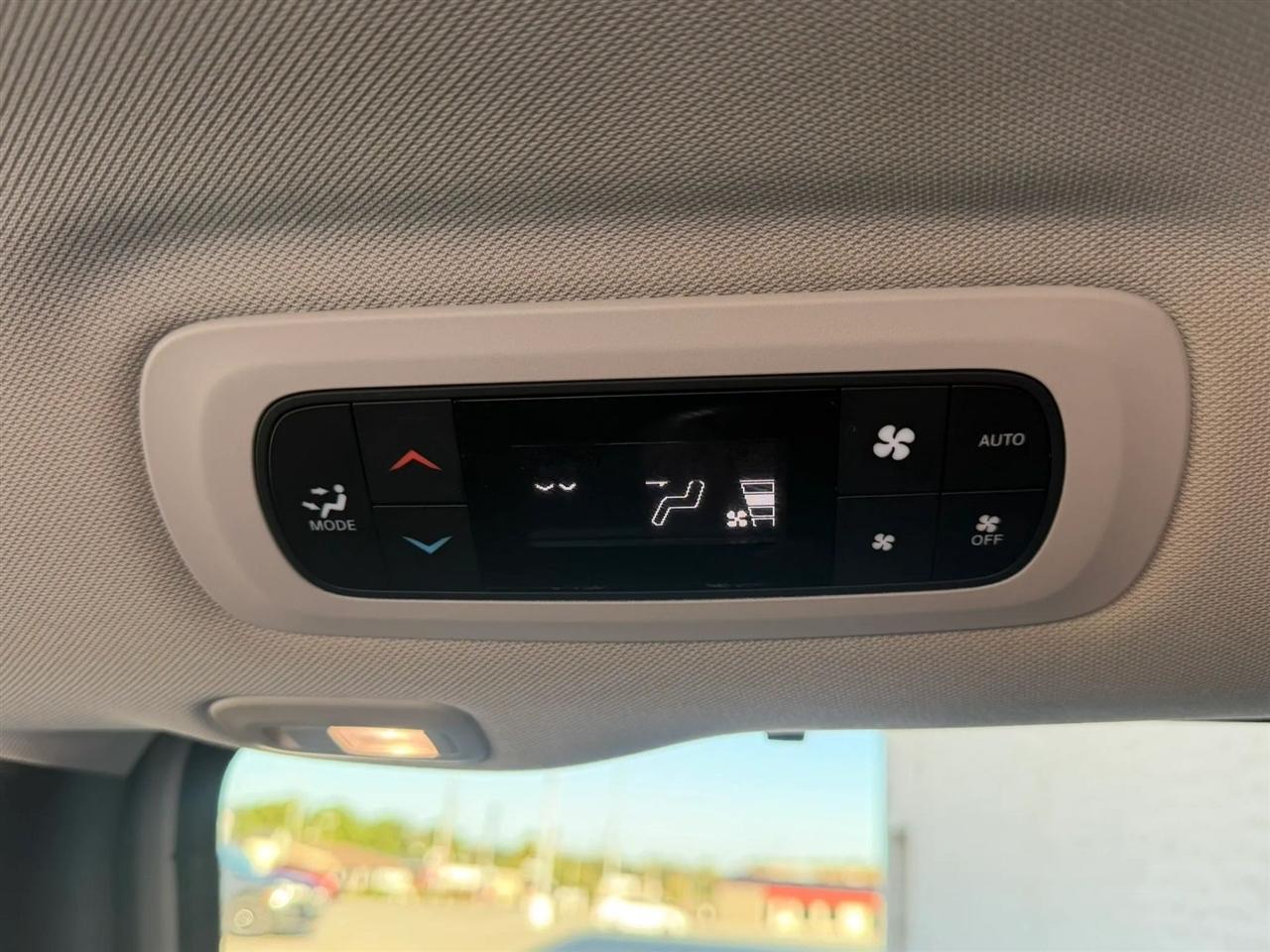 Chrysler Pacifica Limited FWD 2017