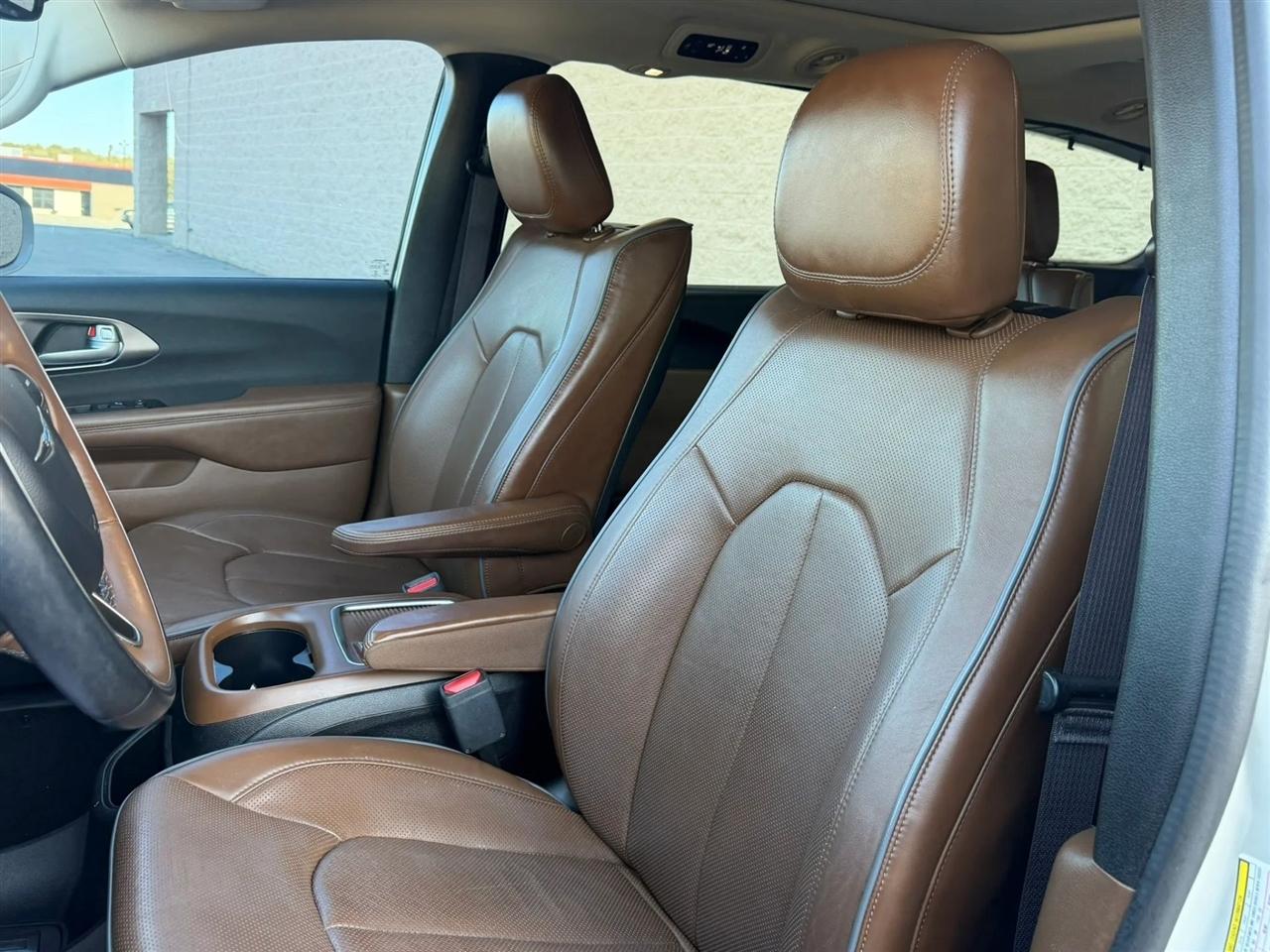 Chrysler Pacifica Limited FWD 2017