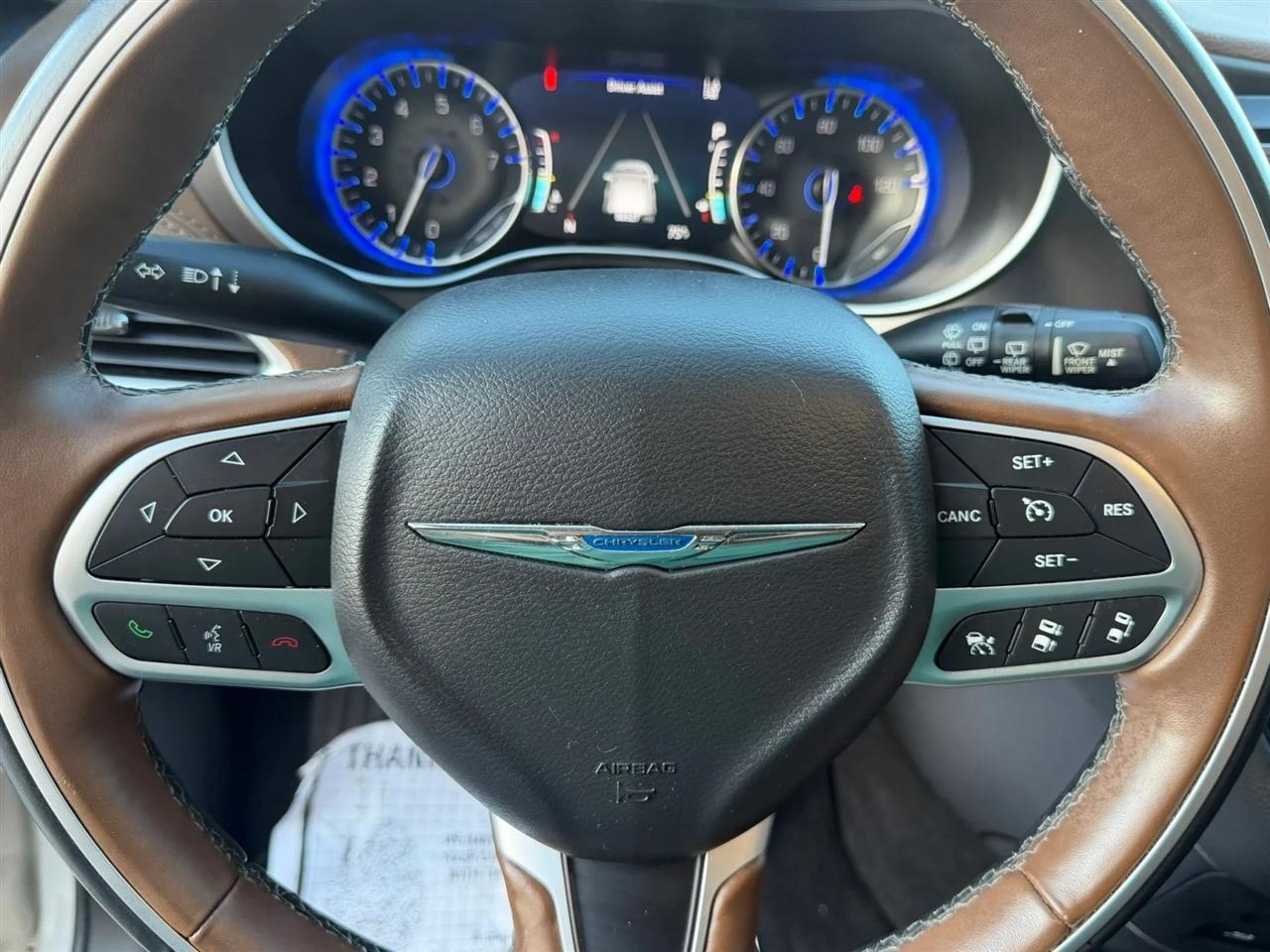 Chrysler Pacifica Limited FWD 2017