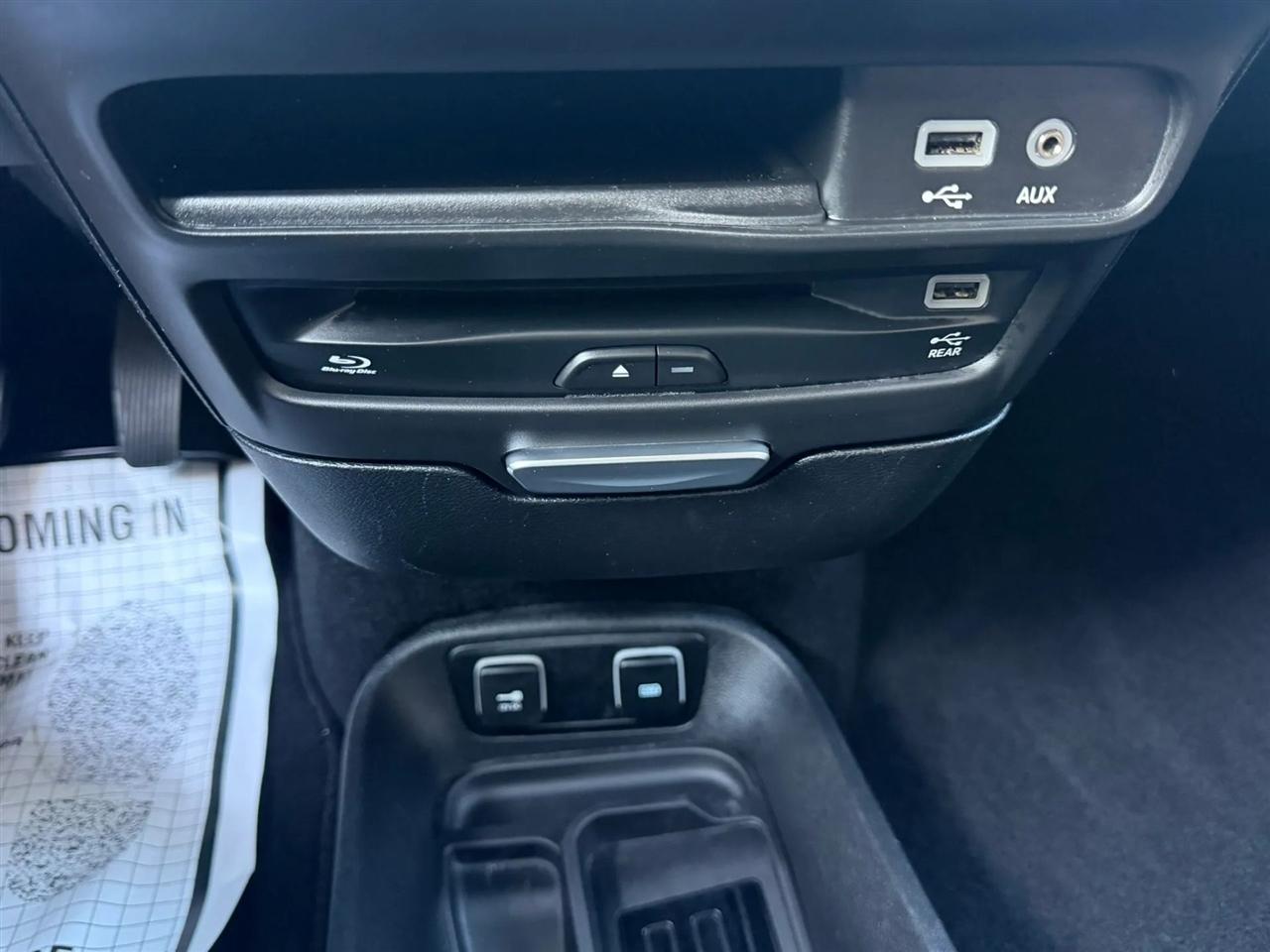Chrysler Pacifica Limited FWD 2017
