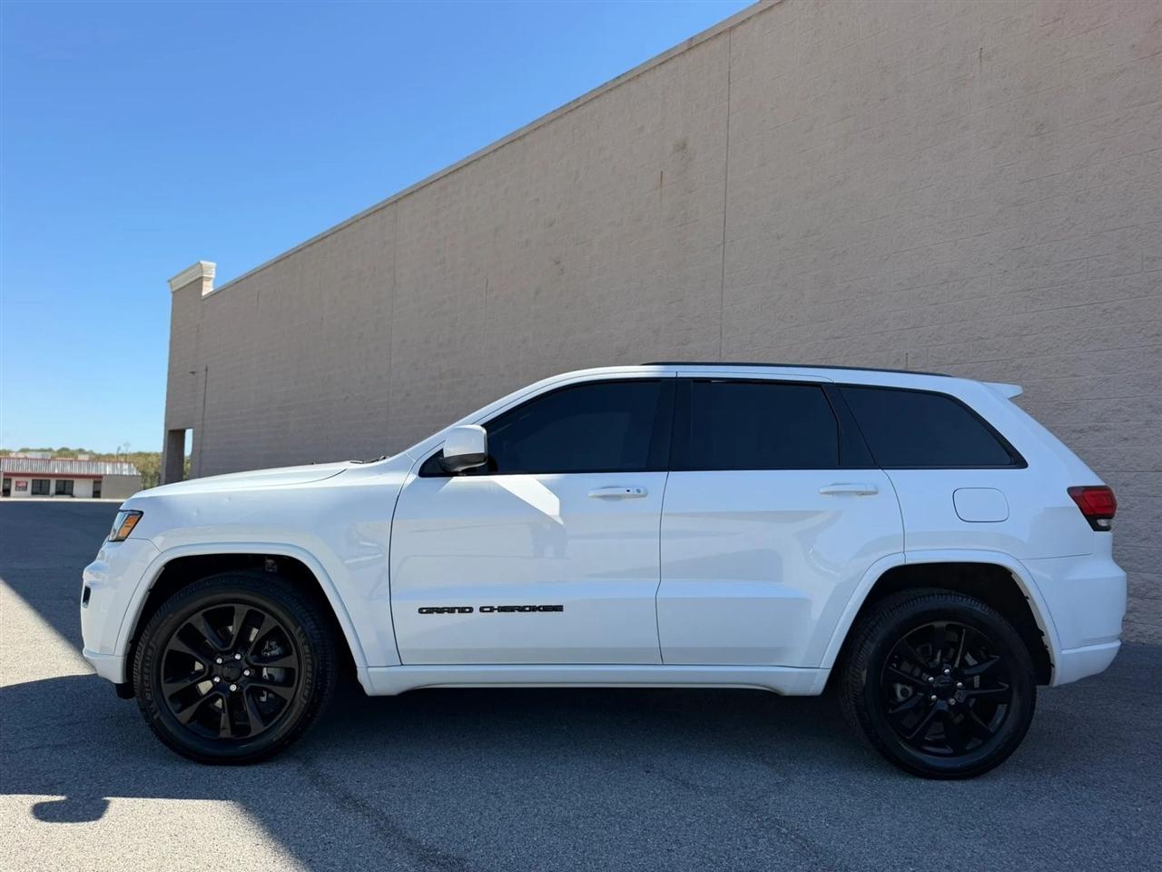 Jeep Grand Cherokee Laredo X 4x4 2021