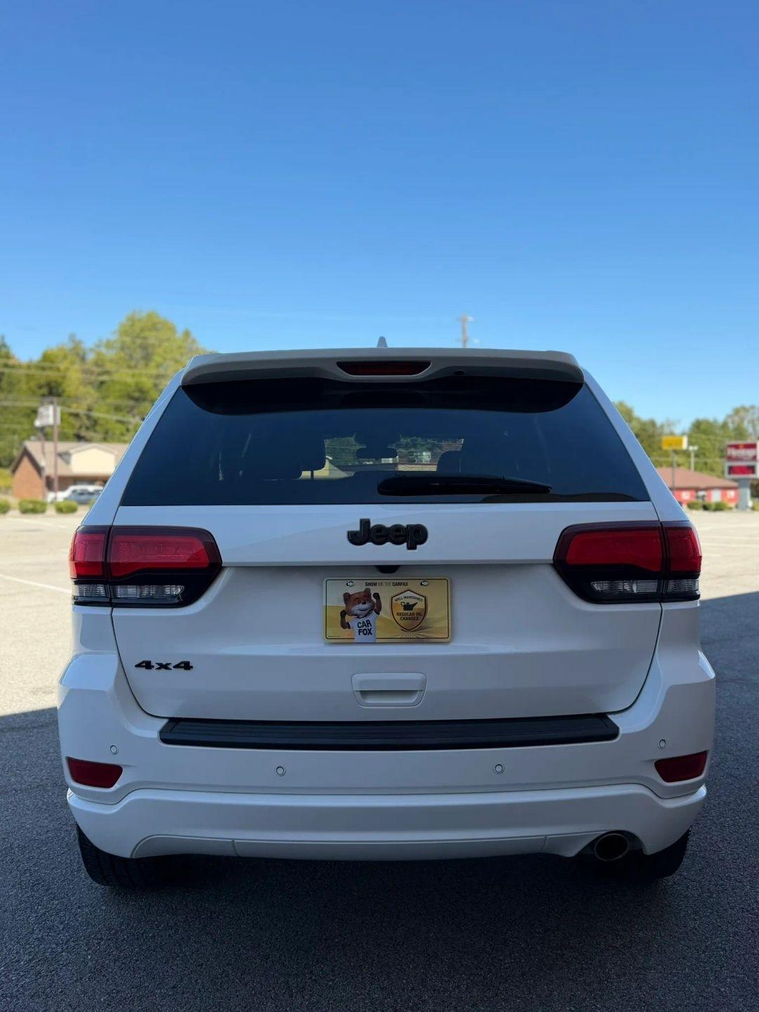 Jeep Grand Cherokee Laredo X 4x4 2021