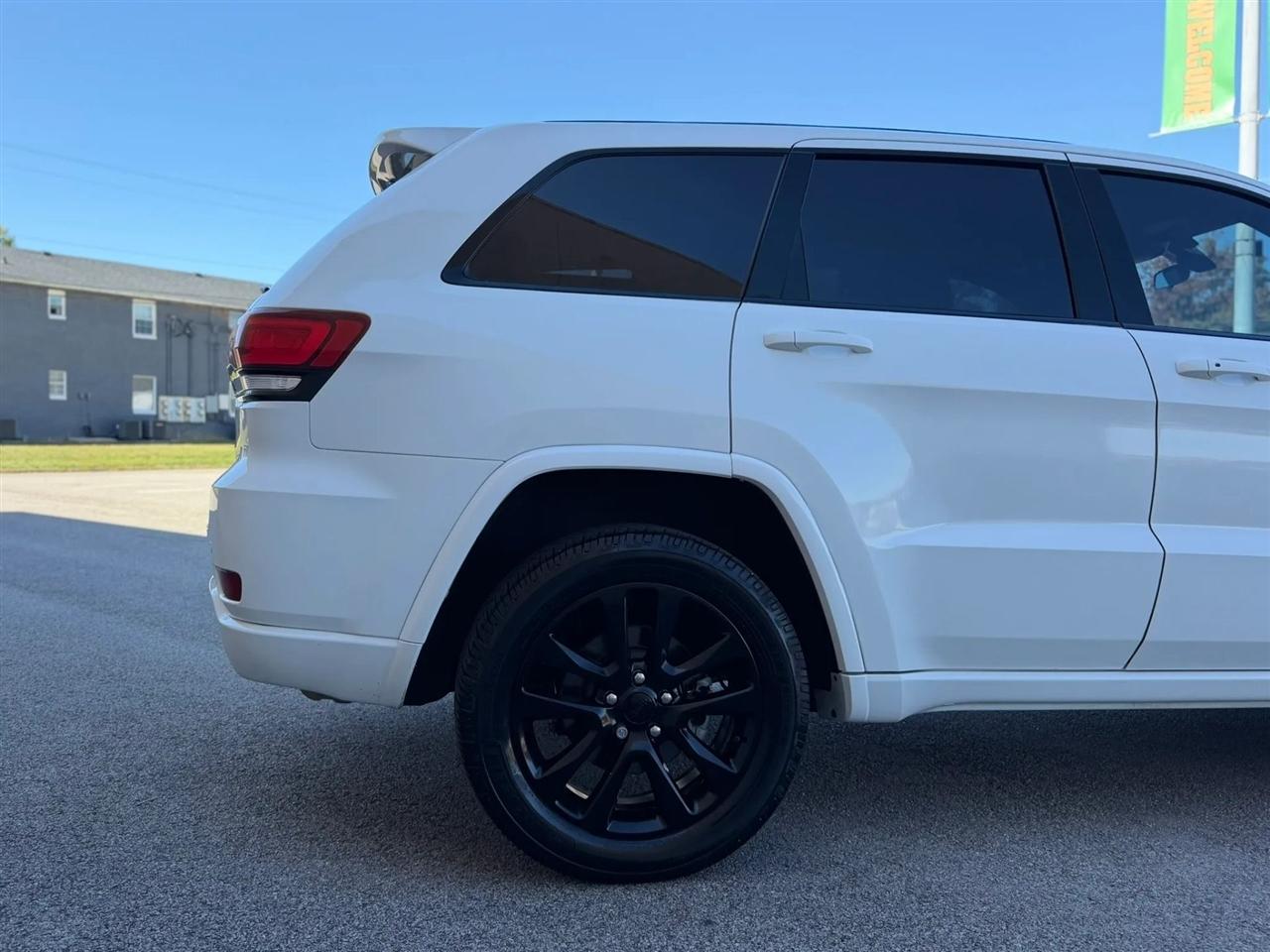 Jeep Grand Cherokee Laredo X 4x4 2021