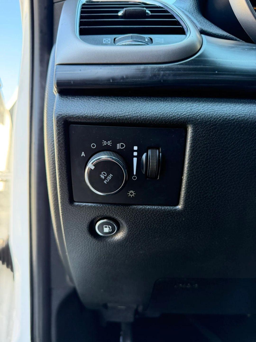 Jeep Grand Cherokee Laredo X 4x4 2021