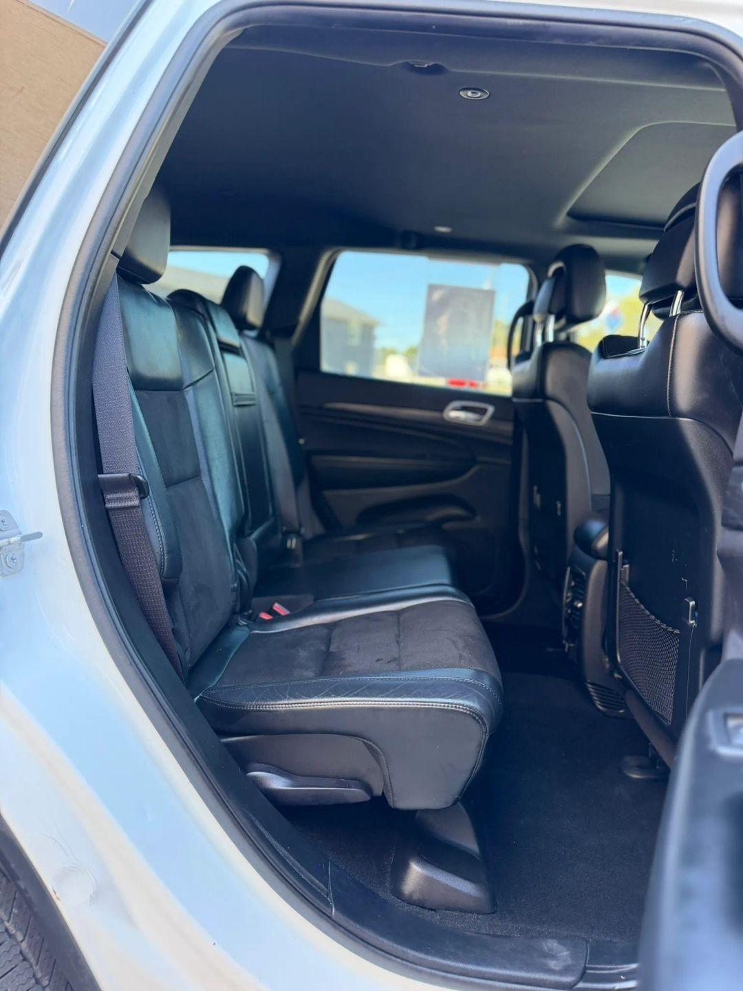 Jeep Grand Cherokee Laredo X 4x4 2021
