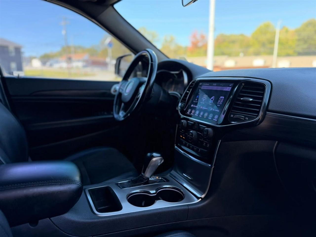Jeep Grand Cherokee Laredo X 4x4 2021
