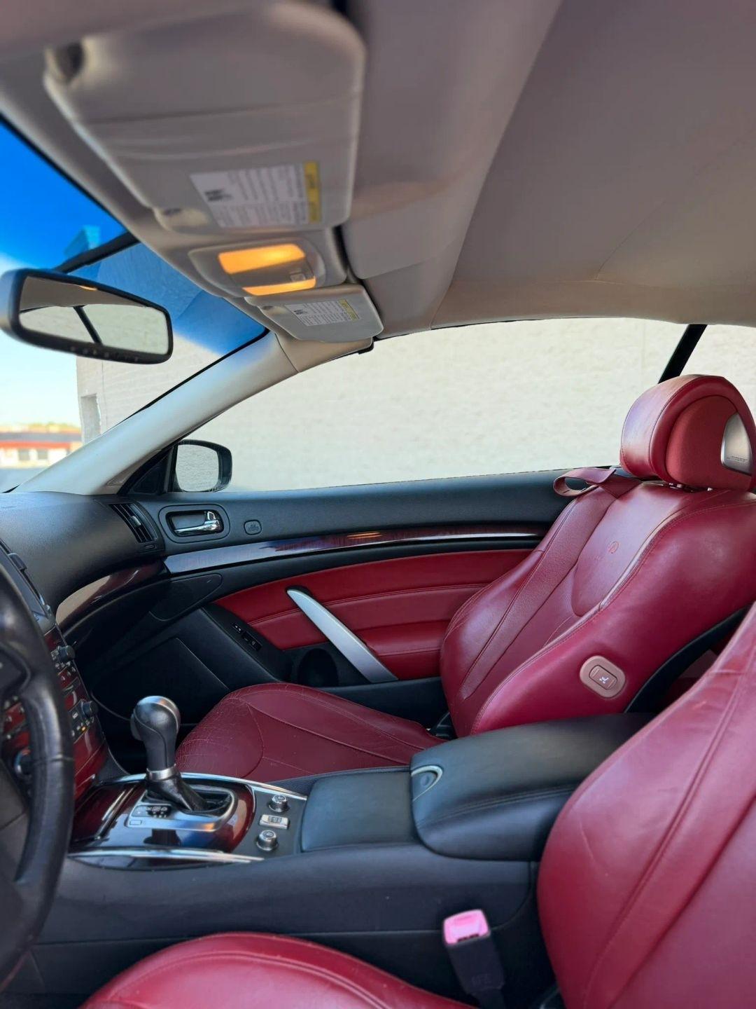 Infiniti G37 Convertible 2dr Limited Edition 2011