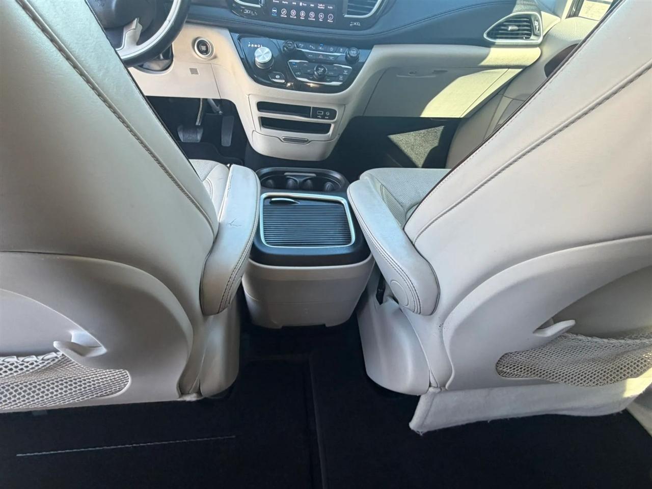 Chrysler Pacifica Limited FWD 2018